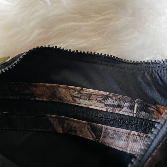 NWT Baggu Nylon Shoulder Bag - Photo Forest - Picture 4 of 6